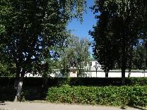 Достопримечательности Дмитрова. Борисоглебский монастырь. Вид со стороны улицы Минина
