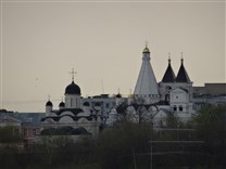 Достопримечательности Серпухова. Введенский Владычный женский монастырь. Вид со стороны Высоцкого монастыря
