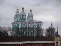 Достопримечательности Смоленска. Соборная гора. Вид на собор с правого берега Днепра