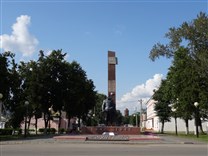 Достопримечательности Зарайска. Центральная площадь. Памятник неизвестному солдату