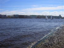 Достопримечательности Санкт-Петербурга. Река Нева. Берег Заячьего острова