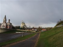 Достопримечательности Серпухова. Серпуховский кремль. Вид со стороны земляного вала