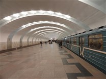 Достопримечательности Москвы. Московский метрополитен. Станция Южная