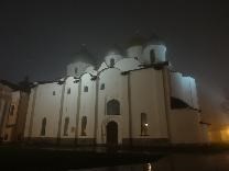 Достопримечательности Великого Новгорода. Собор Святой Софии. Вечерний вид собора