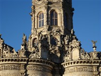 . Знаменская церковь в Дубровицах. Элементы декора