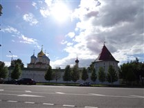 Достопримечательности Москвы. Новоспасский монастырь. Собор и крепостные стены