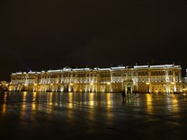 Достопримечательности Санкт-Петербурга. Дворцовая площадь. Зимний дворец