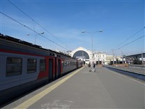Достопримечательности Санкт-Петербурга. Балтийский вокзал. На перроне