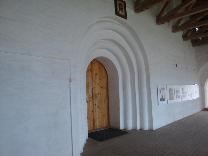 . Соловецкий монастырь. Вход в собор изнутри