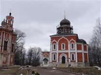 Достопримечательности Можайска. Церковь Петра и Павла (Старо-Никольский собор).  