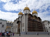 Достопримечательности Москвы. Успенский собор. Вид с Соборной площади