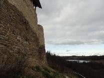 Достопримечательности Изборска. Изборская крепость. Вид на Городищенское озеро