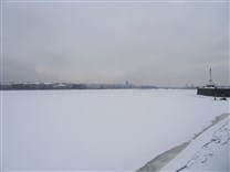 Достопримечательности Санкт-Петербурга. Река Нева. Нева подо льдом
