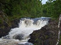 . Водопад Кивач.  