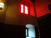 . Круглая башня Выборгской крепости. Окна главного фасада