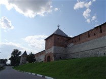 Достопримечательности Зарайска. Зарайский кремль. Спасская надвратная и Тайницкая башни