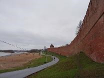 Достопримечательности Великого Новгорода. Новгородский Детинец (кремль). Вид на пляж