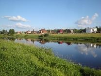 Достопримечательности Твери. Лагерь КомпьютериЯ. Река Тверца