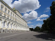 Достопримечательности Москвы. Московский кремль. Боровицкая улица