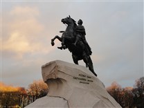 Достопримечательности Санкт-Петербурга. Медный всадник (памятник Петру Первому).  