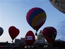 Достопримечательности Сергиева Посада. Центральная площадь. Фестиваль воздушных шаров (июль 2015)