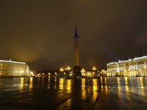 Достопримечательности Санкт-Петербурга. Дворцовая площадь. Александровская колонна