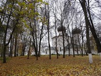 Достопримечательности Великого Новгорода. Антониев монастырь. Осенний пейзаж