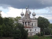 Достопримечательности Вологды. Вологодский кремль. Вид на церковь Иоанна Златоуста