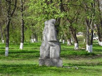 Достопримечательности Твери. Городская скульптура. Скульптура возле здания речного вокзала