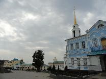 Достопримечательности Задонска. Задонский Рождество-Богородицкий мужской монастырь. Территория монастыря в 2014 году