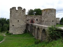 . Копорская крепость. Воротные башни