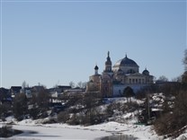 Достопримечательности Торжка. Борисоглебский монастырь. Монастырь ранней весной