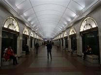 Достопримечательности Санкт-Петербурга. Петербургский метрополитен. Станция Звенигородская