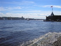 Достопримечательности Санкт-Петербурга. Река Нева. На Заячьем острове